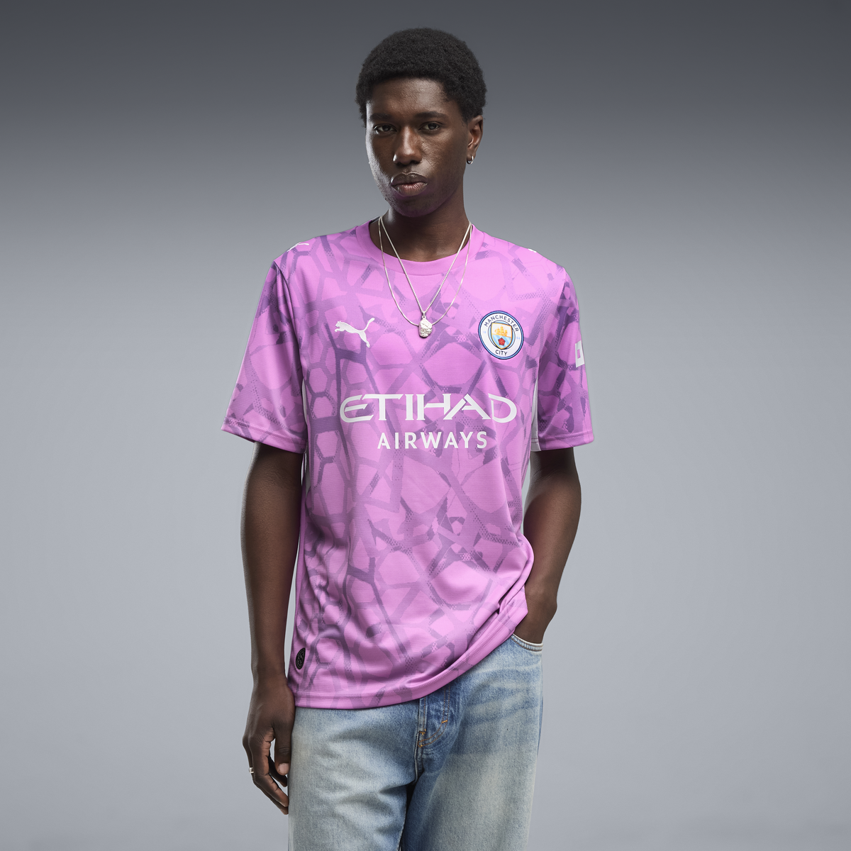 Manchester City Goalkeeper Jersey 2026/27 - Electric Orchid-PUMA White